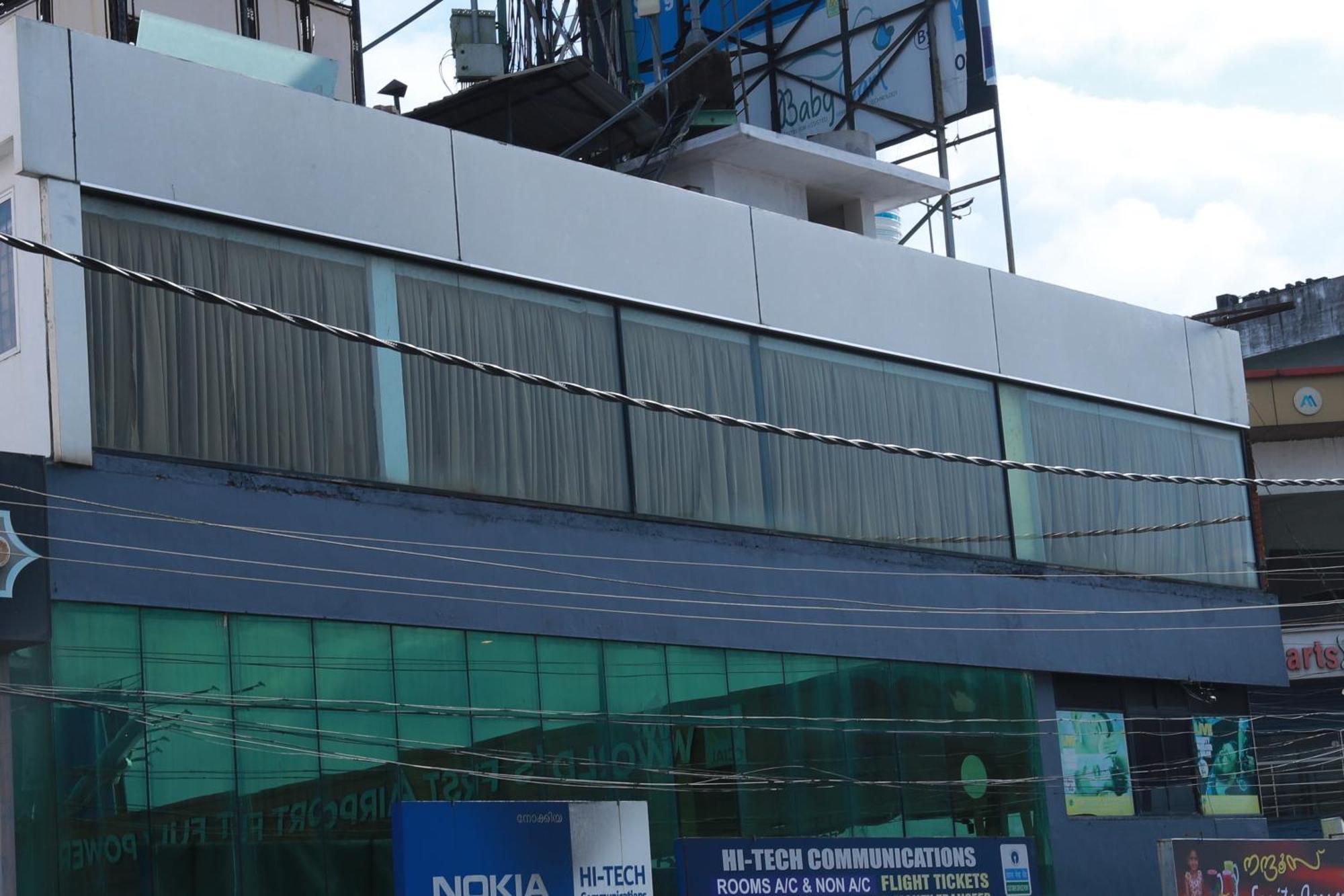 Port View Residency Pvr Hotel Nedumbassery Buitenkant foto
