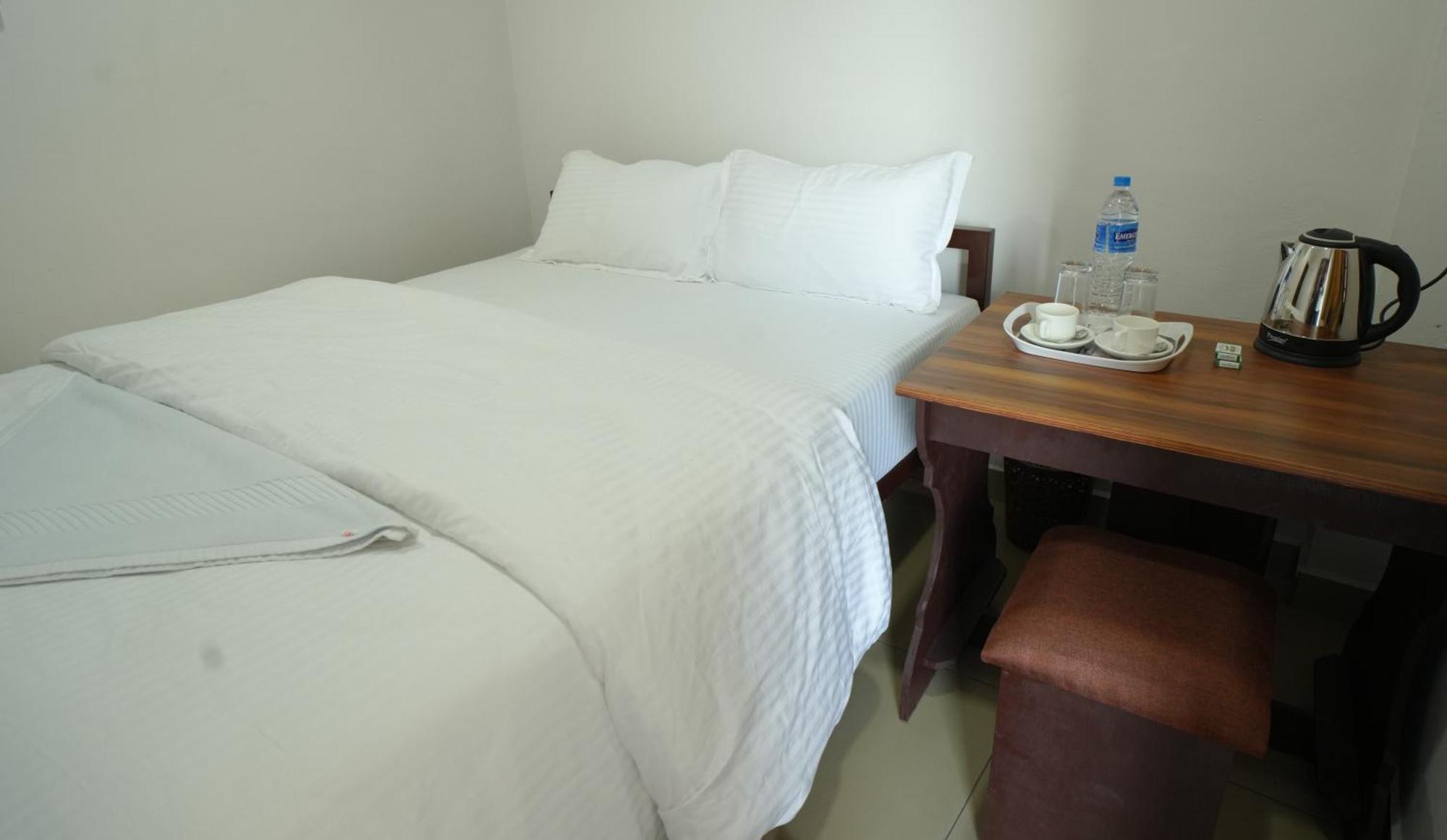 Port View Residency Pvr Hotel Nedumbassery Buitenkant foto