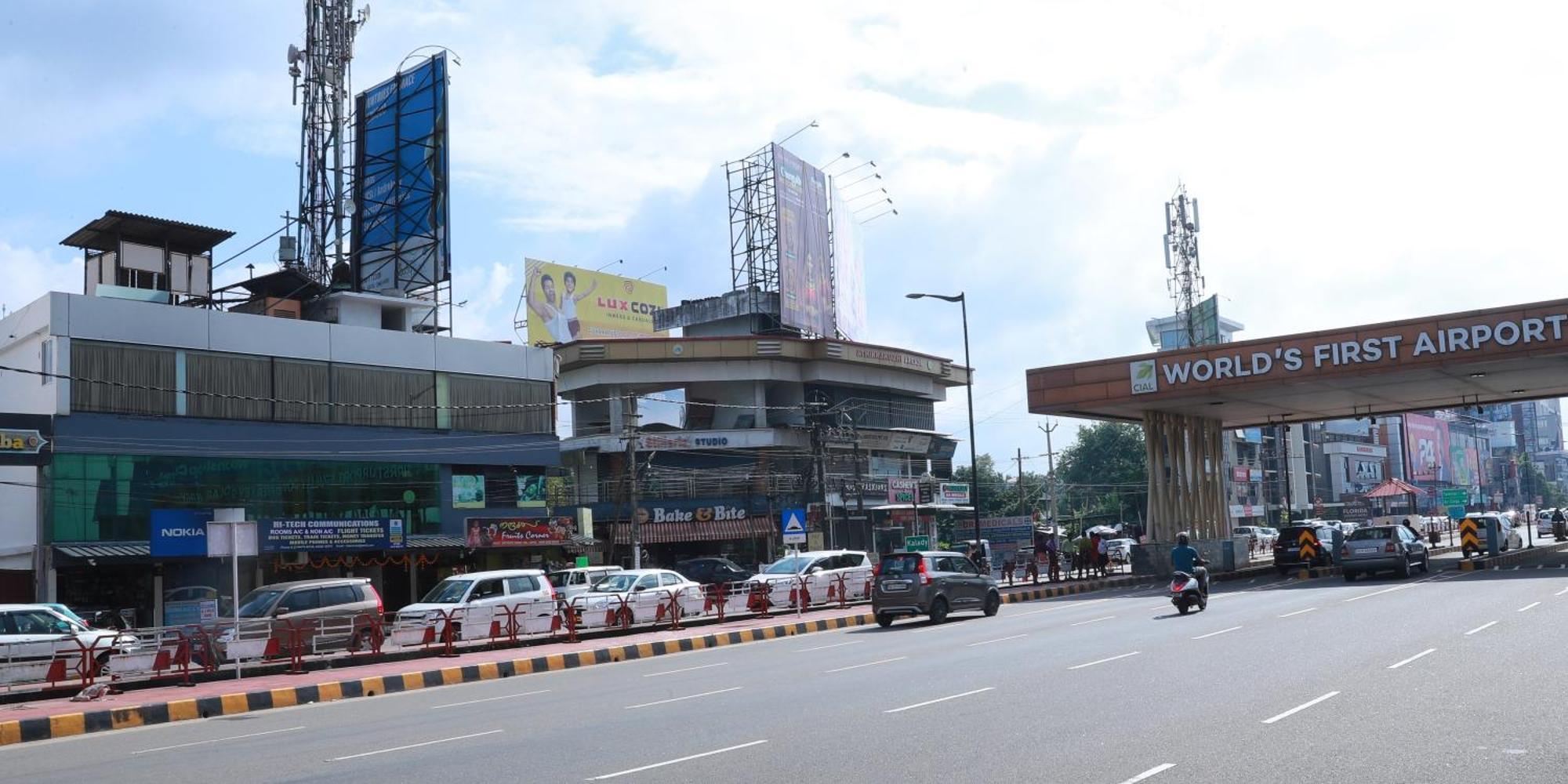 Port View Residency Pvr Hotel Nedumbassery Buitenkant foto
