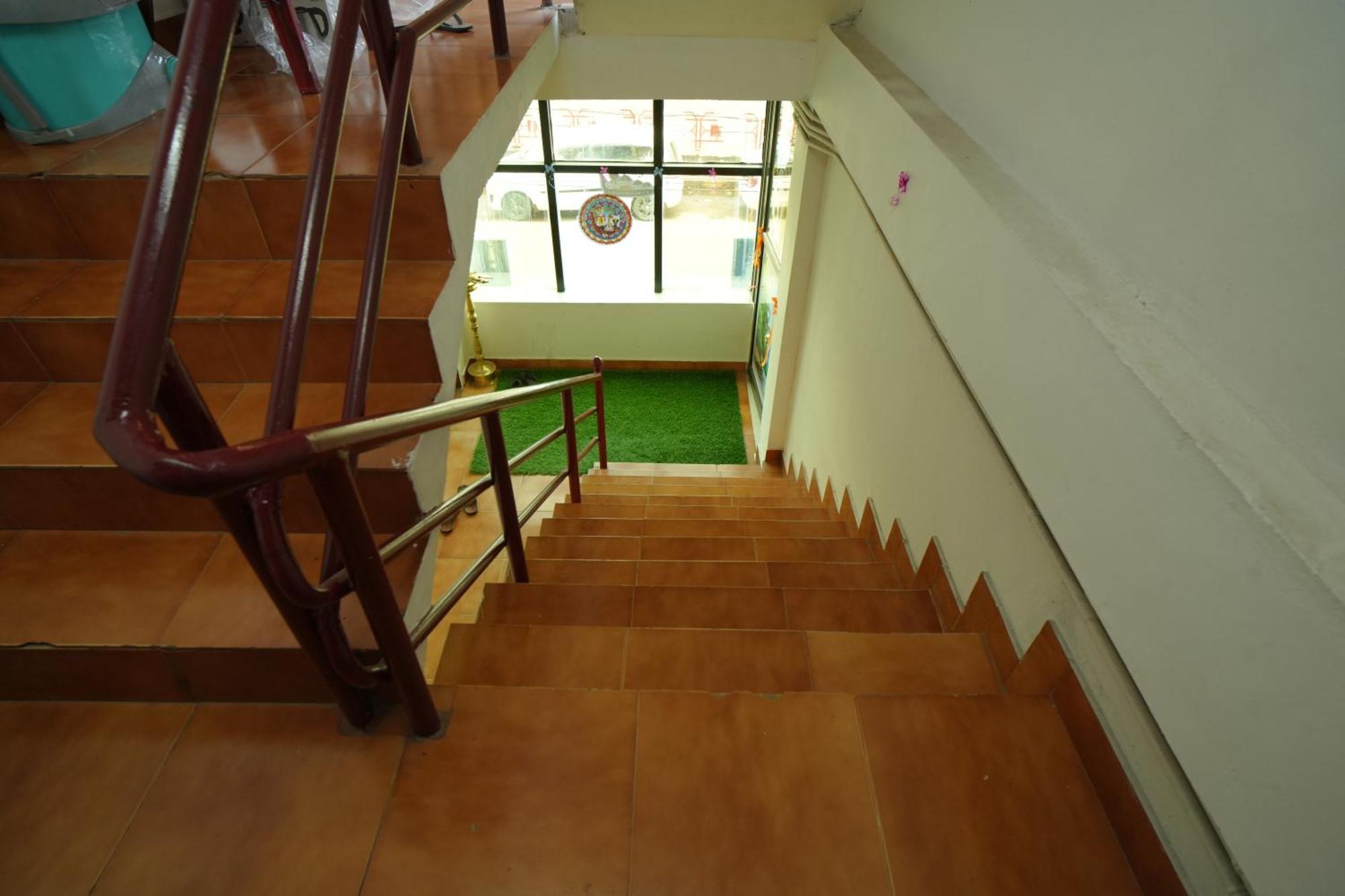 Port View Residency Pvr Hotel Nedumbassery Buitenkant foto